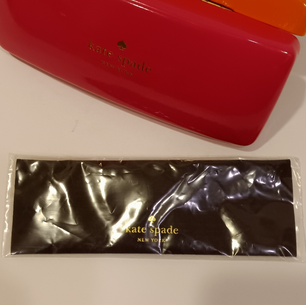 Kate Spade Eyeglass Cases with Cleaning Cloth - Picture 2 of 10